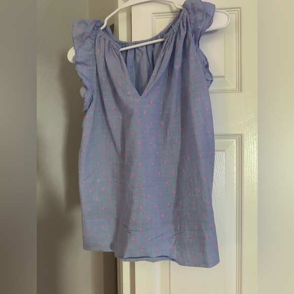 Lilly Pulitzer flutter sleeve top size XS - Picture 2 of 3